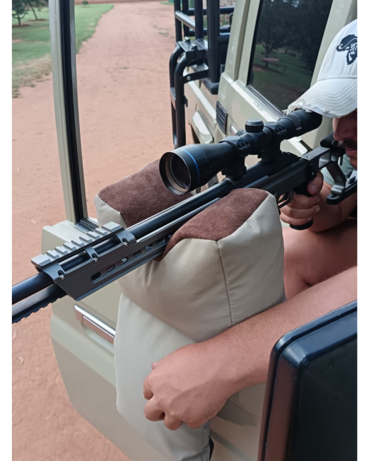 ph skietsak ripteck canvas (over door)