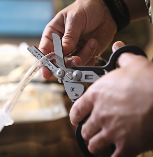 LEATHERMAN RAPTOR RESCUE – BLACK & TAN