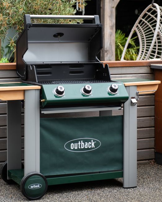 OUTBACK RANGER 3 BURNER HYBRID with MCS